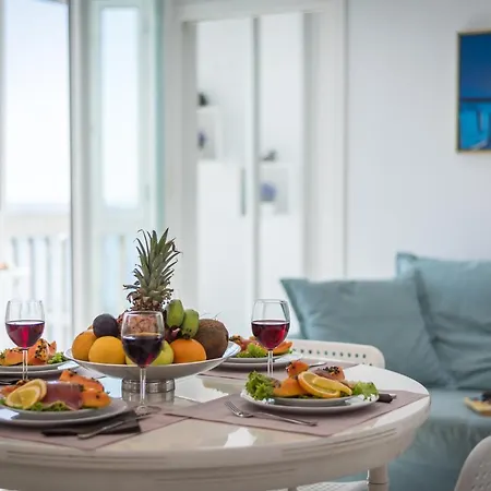 Gorgeous View 2 Bedroom Americas Apartment