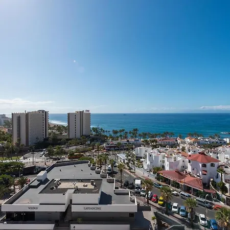 Gorgeous View 2 Bedroom Americas
