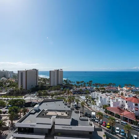Gorgeous View 2 Bedroom Americas